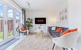 Luxury Modern House - 8 Mins To Nec, Airport